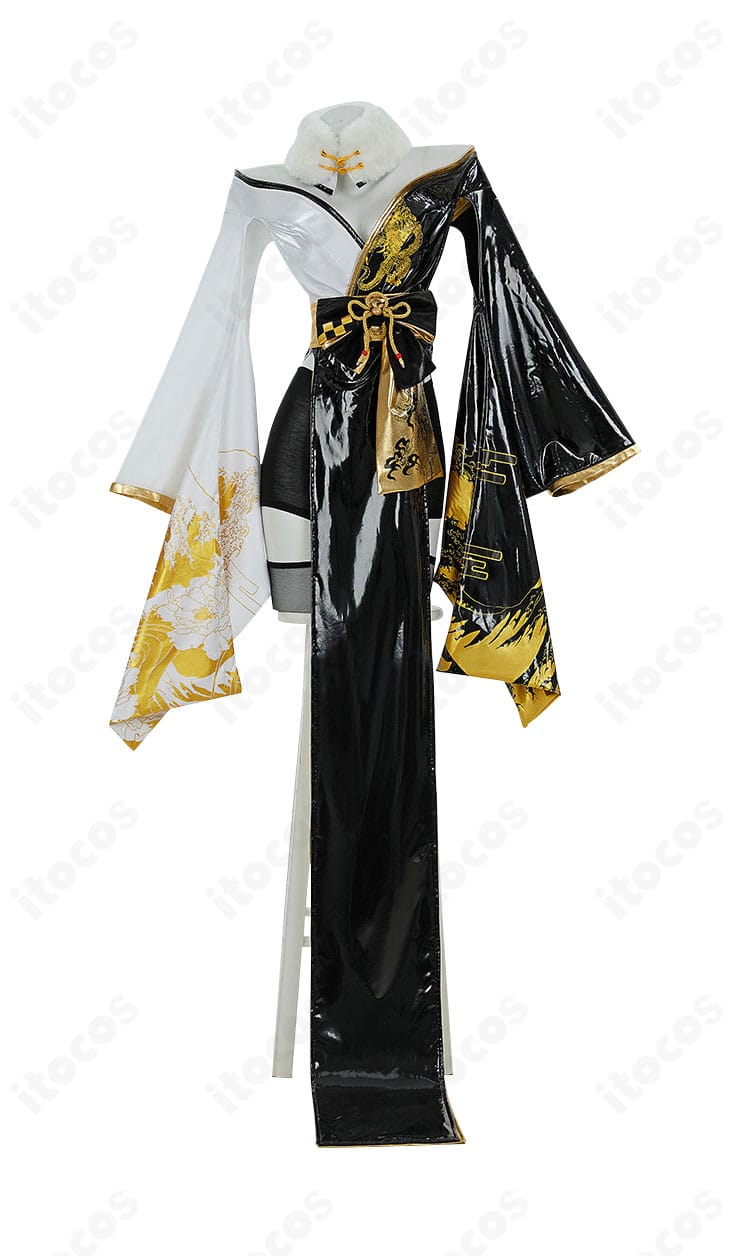 ブラックラビット衣装の装飾アップ。刺繍と金具パーツ、縁取りなど細部の質感を強調したディテール写真。