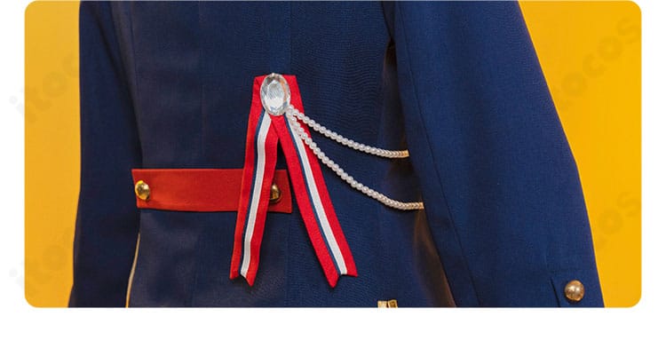 伏見弓弦 コスプレ衣装のウエスト周りディテール。ベルト風装飾とチェーンの固定方法